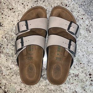 Birkenstock’s, Arizona in Stone